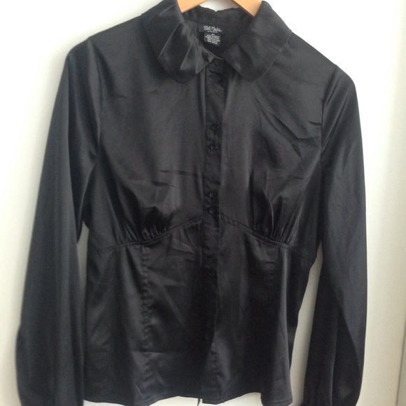 2/$40 BOB MACKIE 10 OR M - Picture 3 of 6